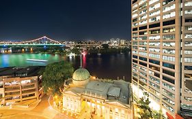 Oaks Brisbane Aurora Suites